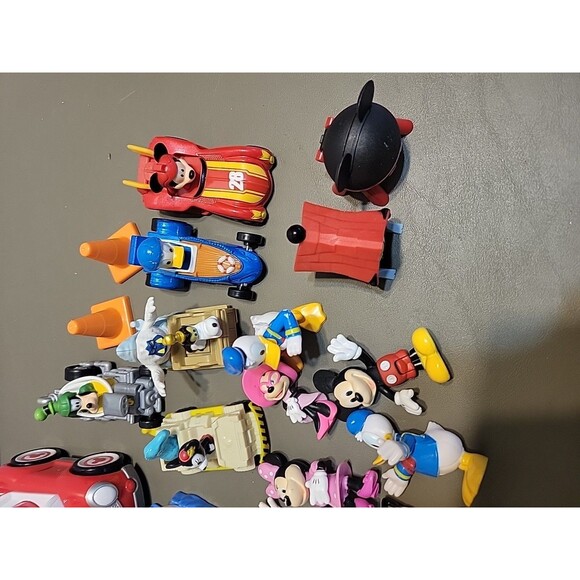Disney Mickey Mouse & Friends Figurine Lot  Mini Figures cars etc.. Huge lot - Picture 9 of 12